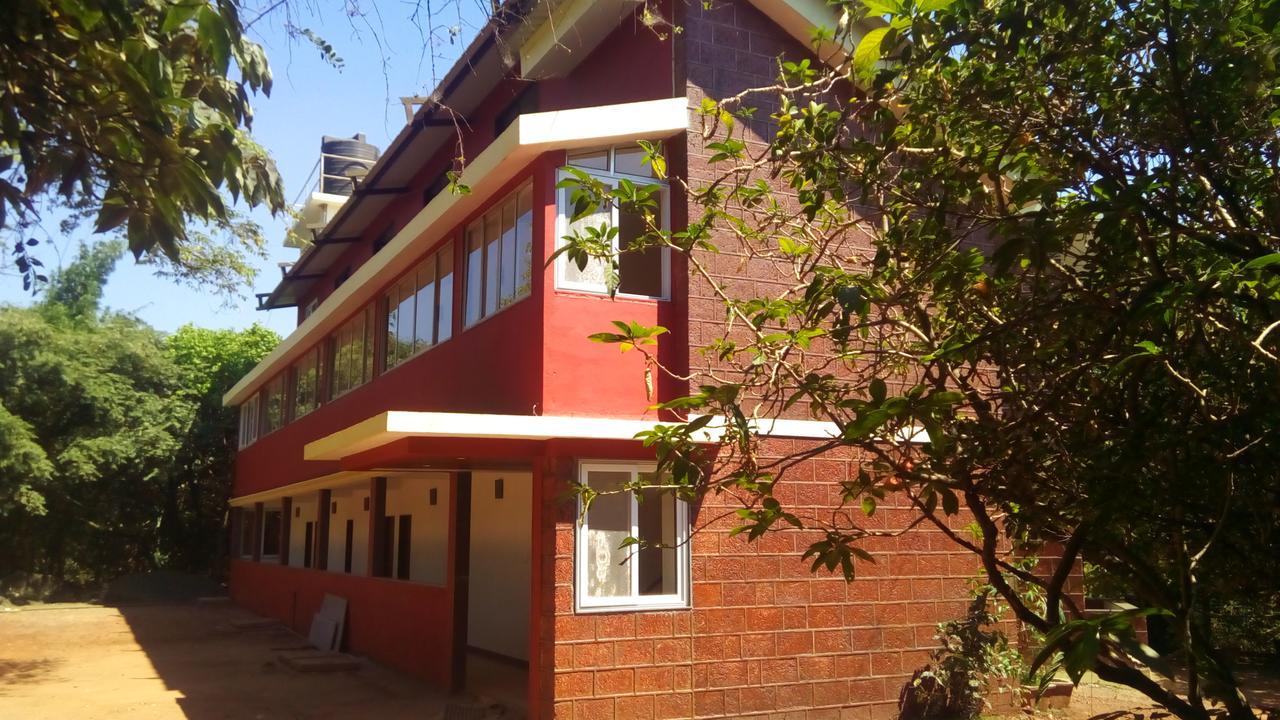 Hotel Tree Top Mahābaleshwar Екстериор снимка