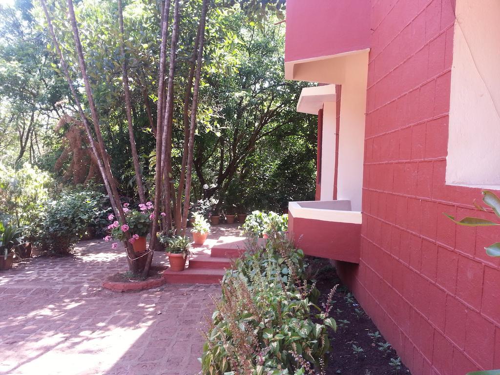 Hotel Tree Top Mahābaleshwar Екстериор снимка
