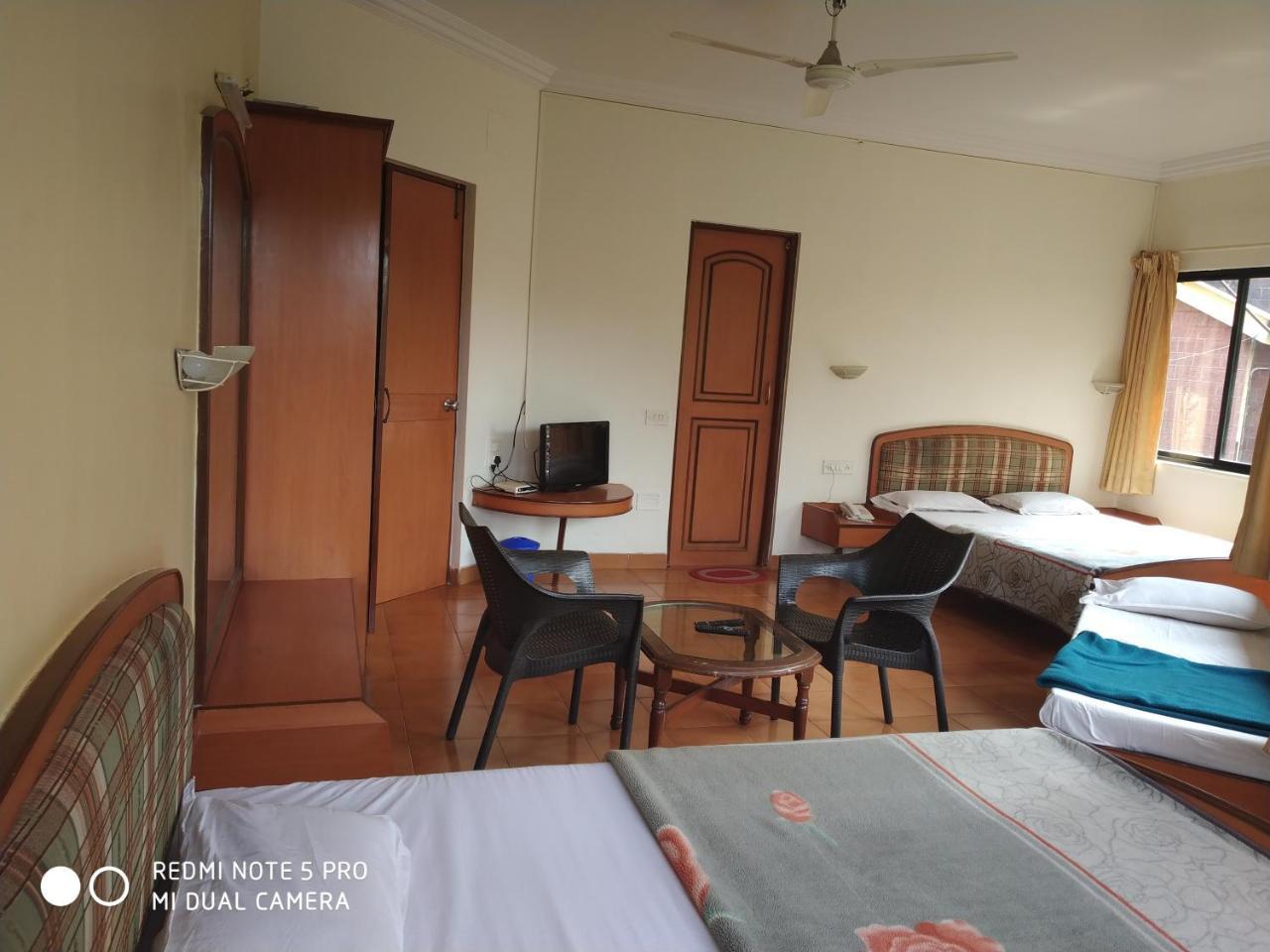 Hotel Tree Top Mahābaleshwar Екстериор снимка